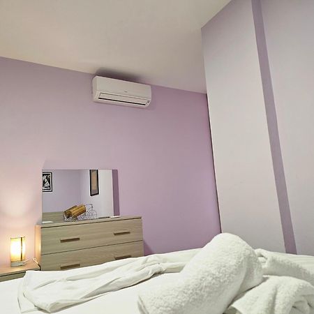 Bral Apartments 8 Two-Bedroom Beachfront Durrës Eksteriør bilde