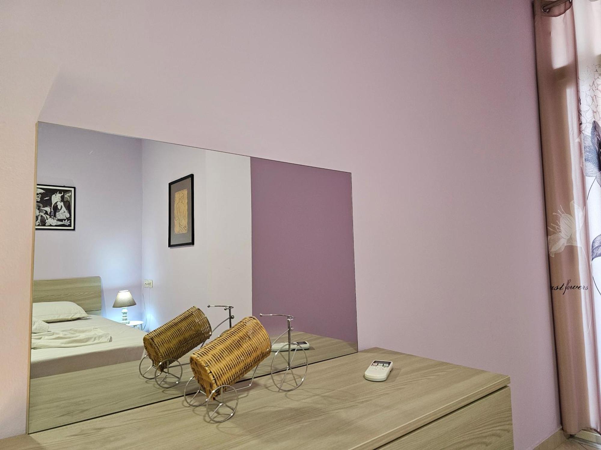 Bral Apartments 8 Two-Bedroom Beachfront Durrës Eksteriør bilde